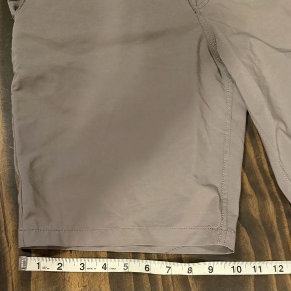 Volcom Hybrid shorts men’s size 29 - Picture 6 of 7